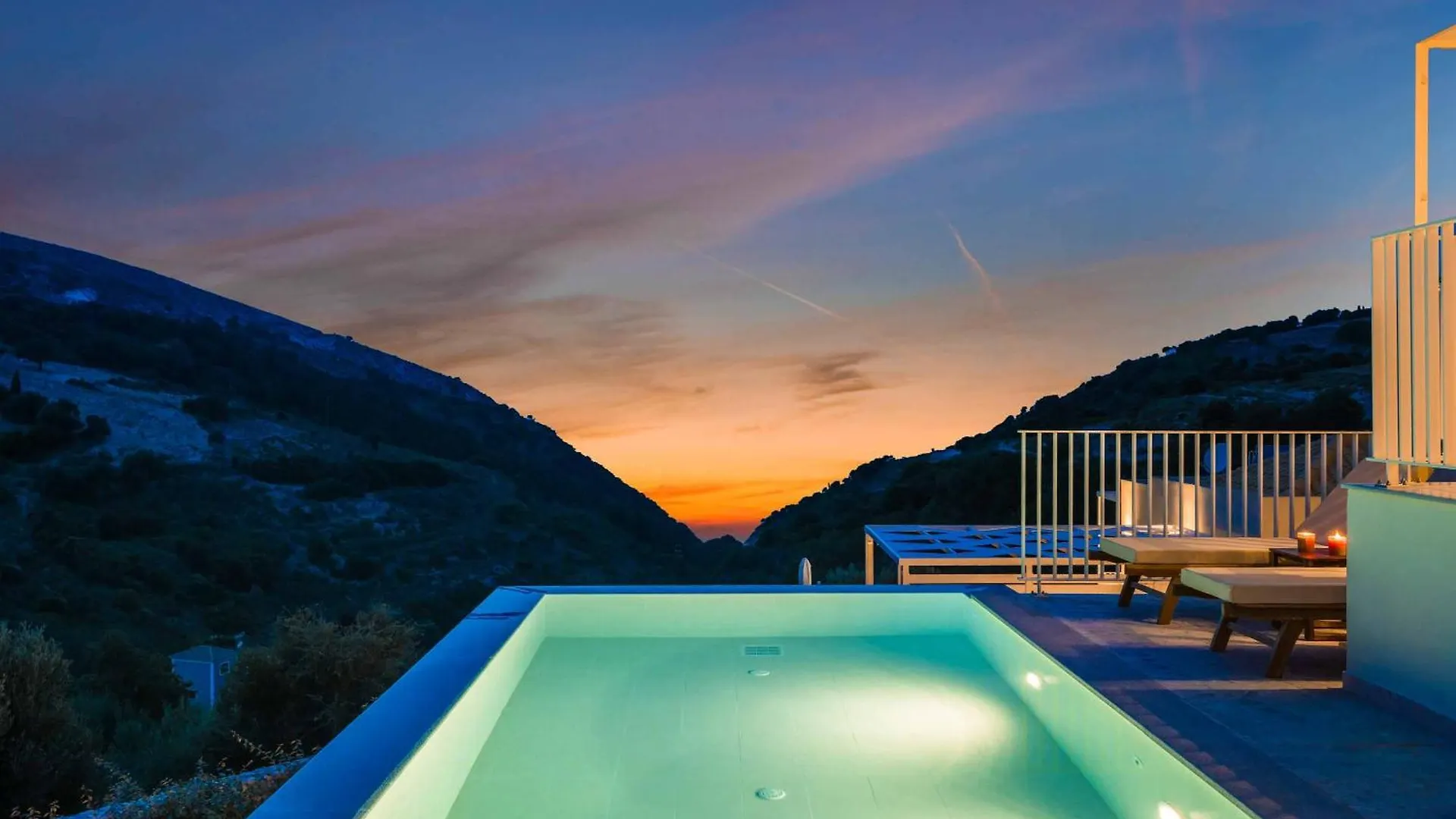 Ostria Villa Divarata Greece